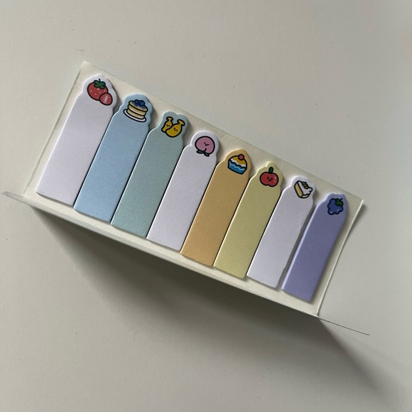 4 for $20 Kawaii Memo Flags ❤️🥰 - Picture 11 of 12